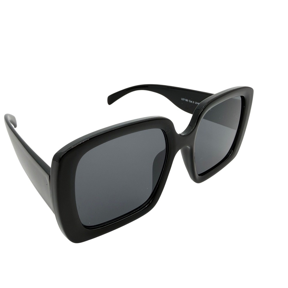 Oversized Square Sunglasses Black Retro Mod Thick Frame LS7180 UV400 Protection